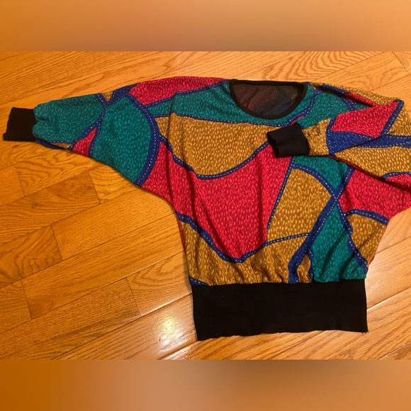 80’s batwing top - Picture 3 of 7